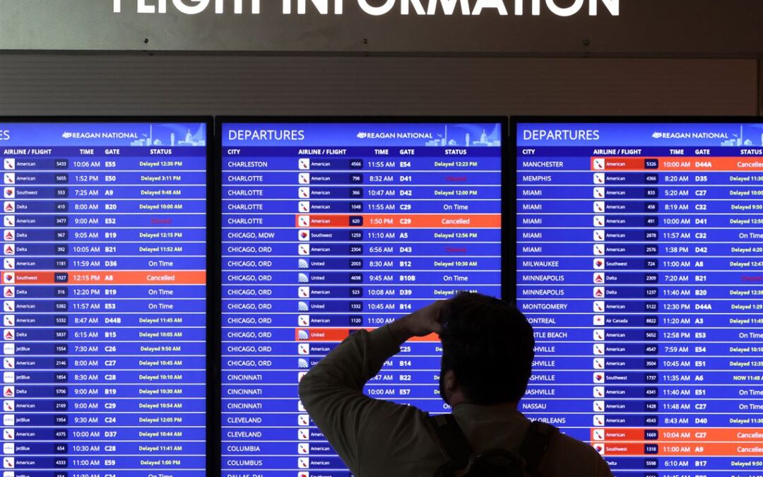 Charlotte Douglas International Airport facing significant disruptions